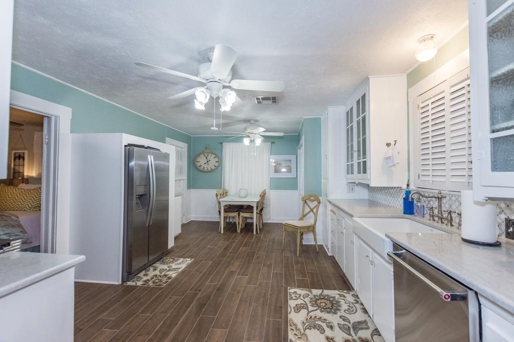 Agape Front Cottage Fredericksburg Ngoại thất bức ảnh