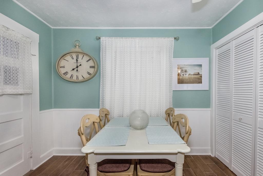 Agape Front Cottage Fredericksburg Ngoại thất bức ảnh