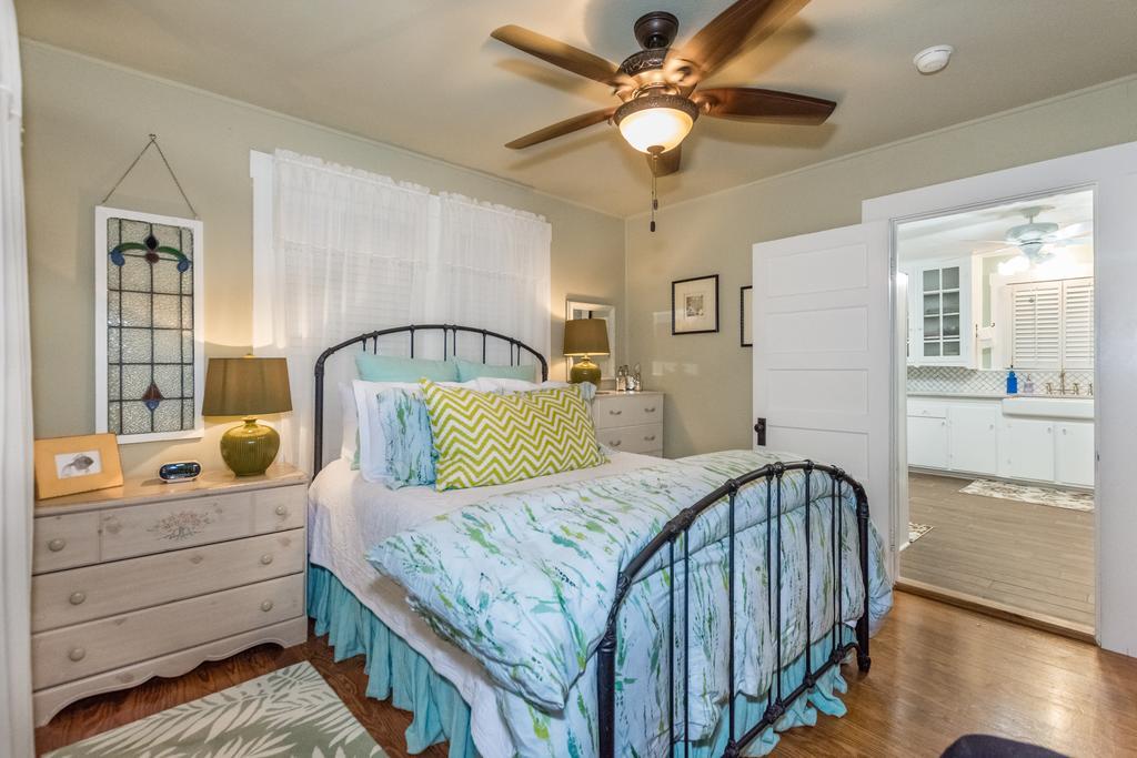 Agape Front Cottage Fredericksburg Ngoại thất bức ảnh